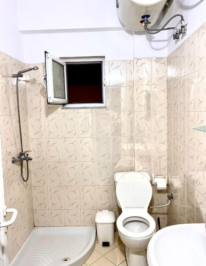 Honey Apartment Near Port Of Saranda Exterior foto